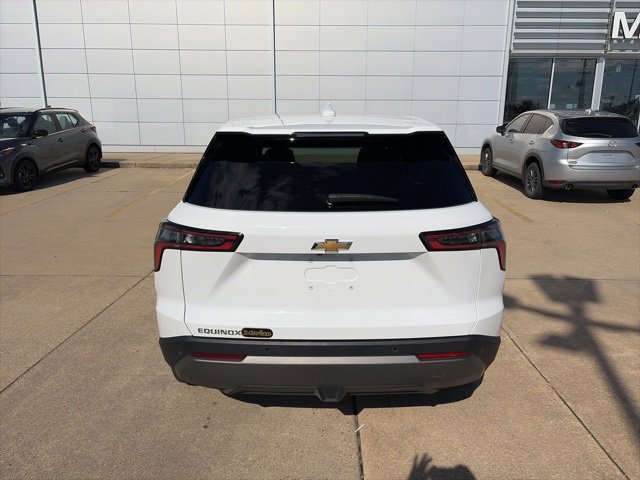 Used 2025 Chevrolet Equinox LT image 5