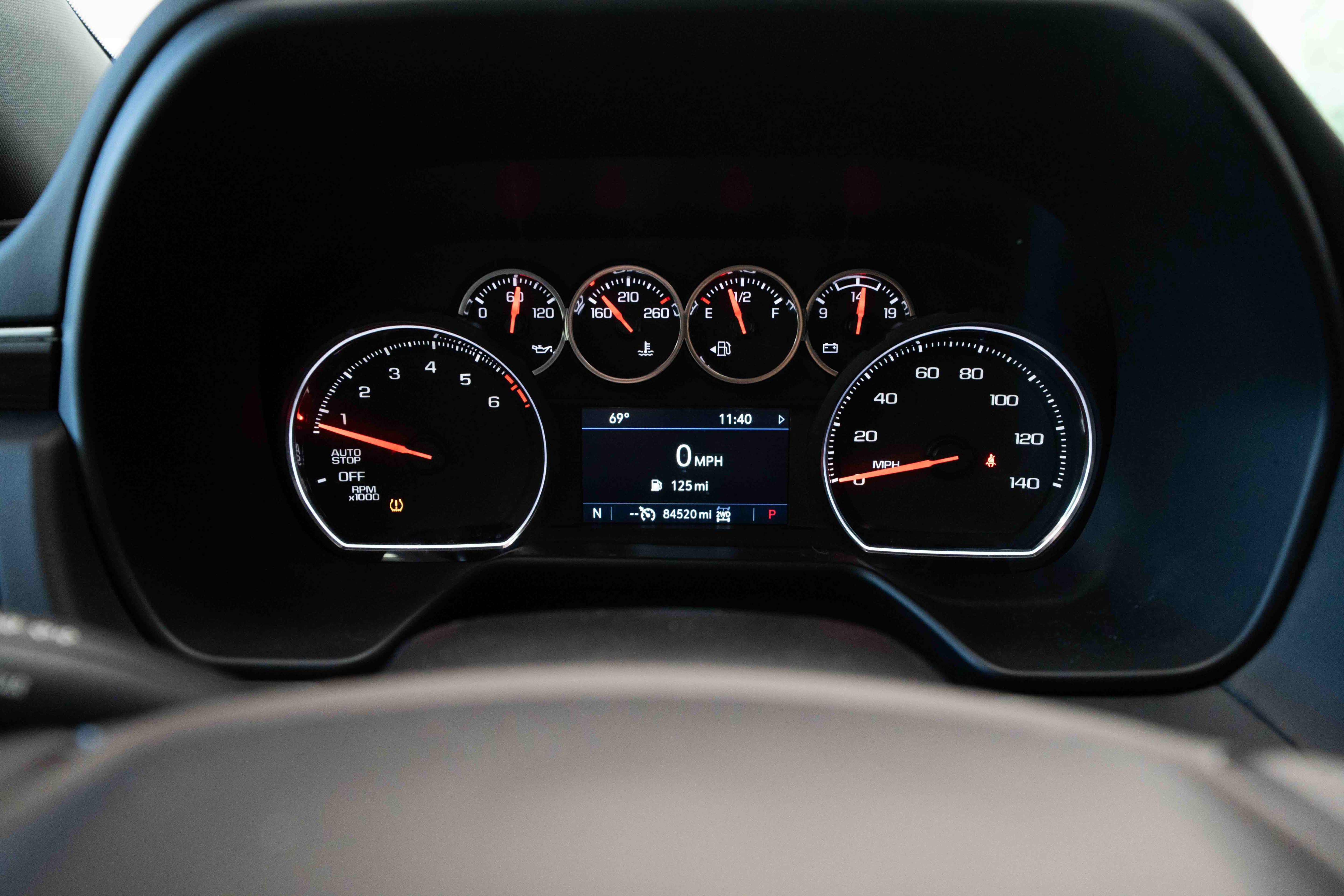Used 2021 Chevrolet Tahoe Z71 w/ Z71 Signature Package AWD/4WD image 15