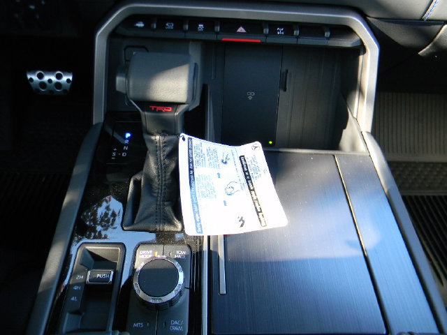 New 2026 Toyota Sequoia Platinum w/ TRD Off-Road Package AWD/4WD image 18
