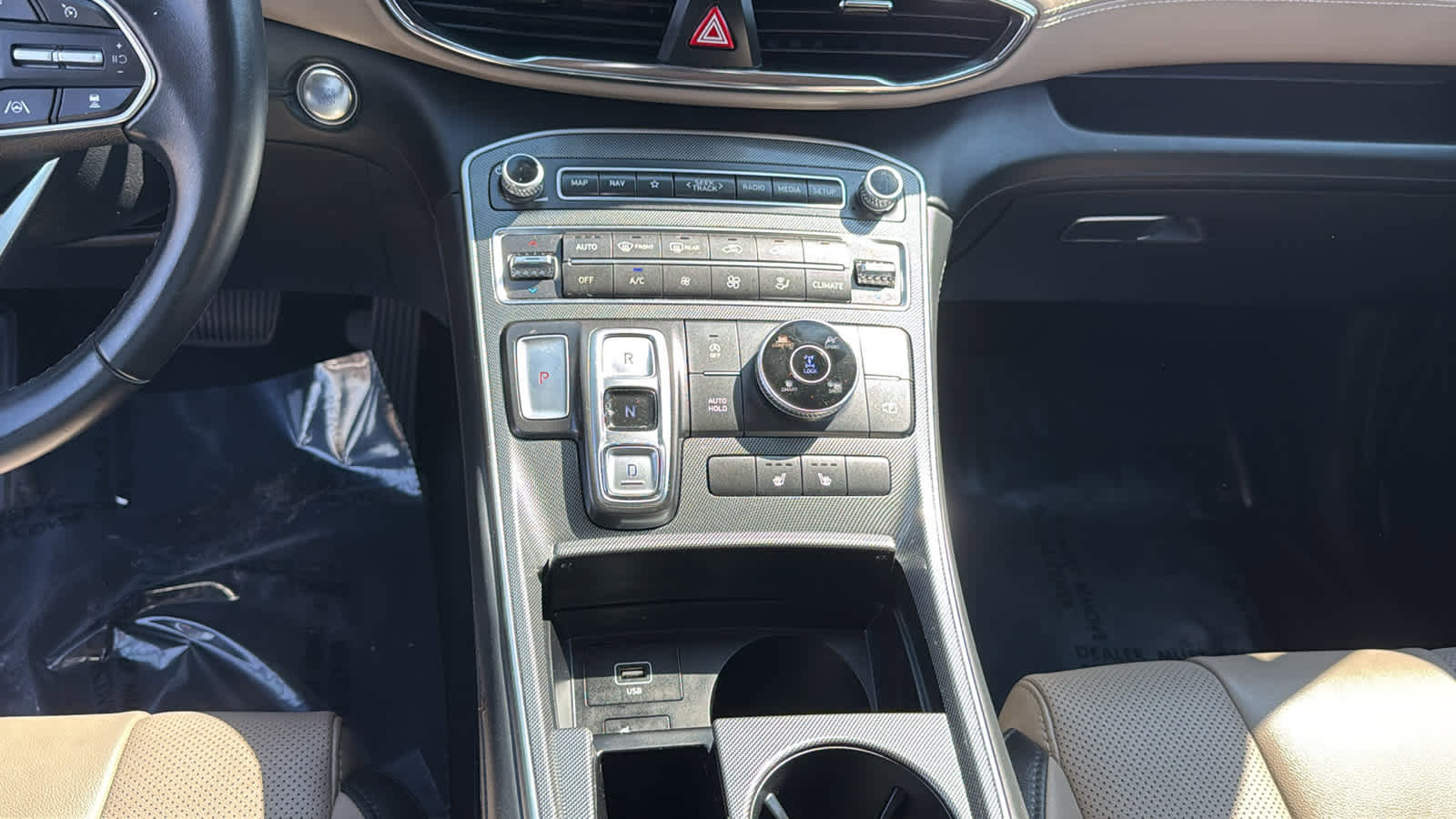 Used 2023 Hyundai Santa Fe SEL w/ Premium Package AWD/4WD image 21