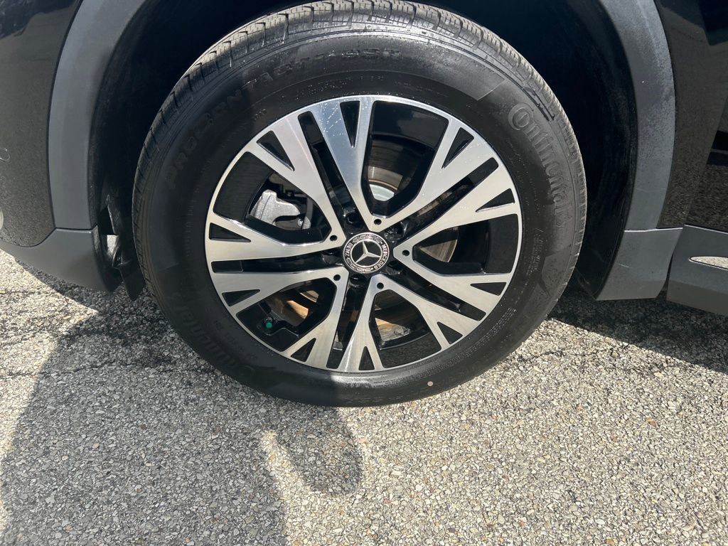 Certified 2025 Mercedes-Benz GLA 250 4MATIC image 24