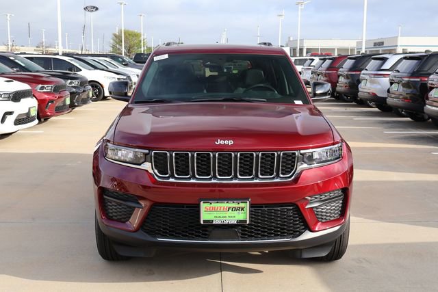 New 2026 Jeep Grand Cherokee Laredo X image 2