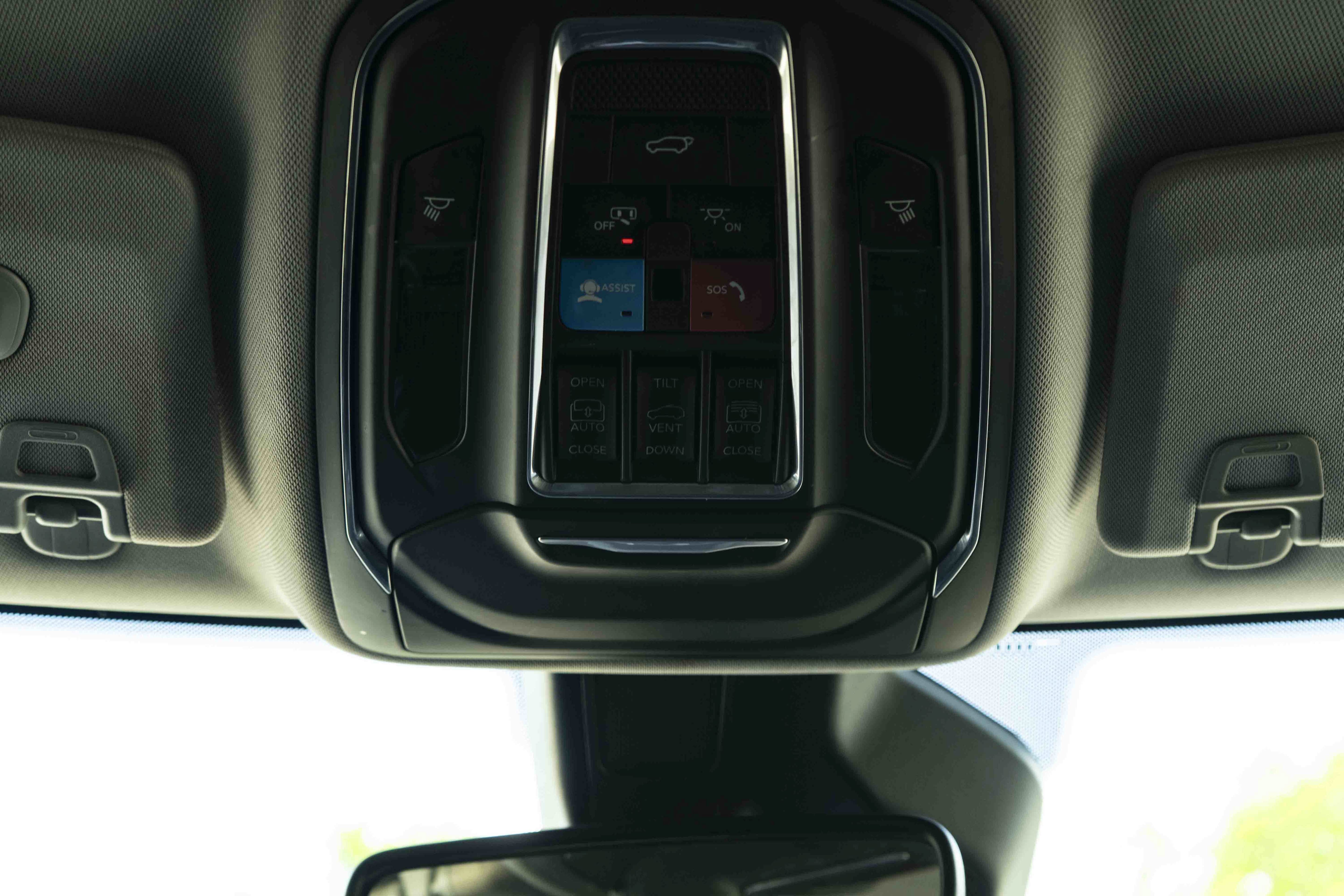 Used 2022 Jeep Grand Cherokee Limited RWD image 31