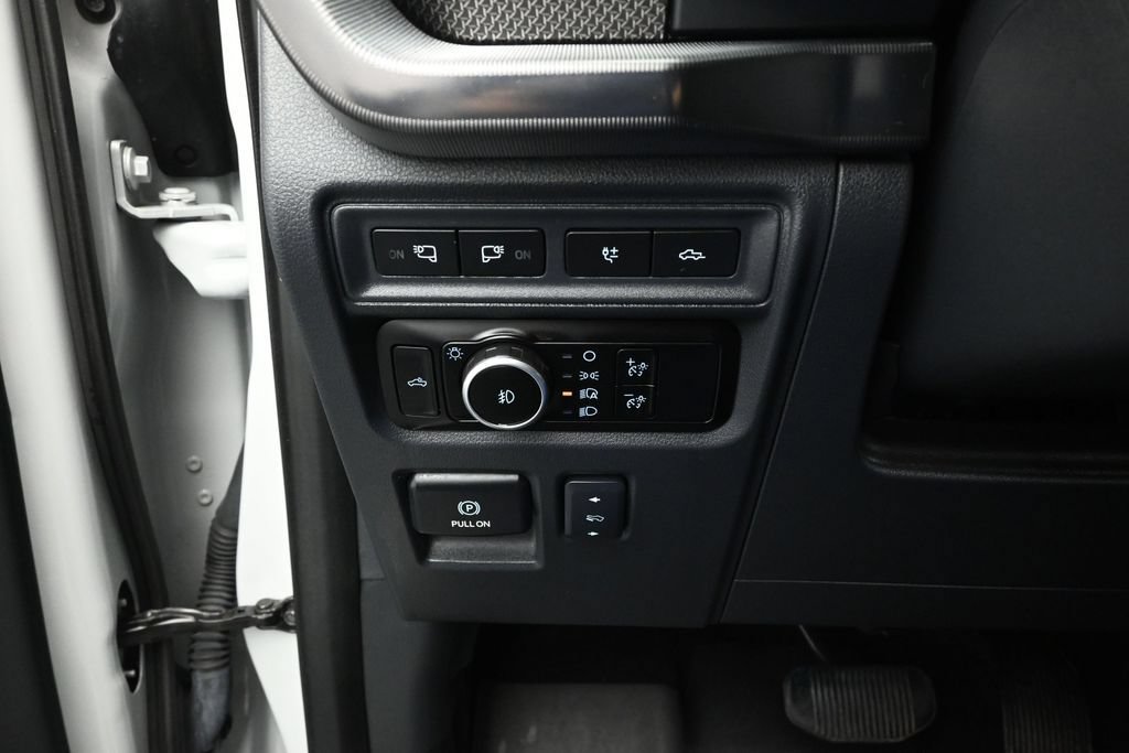 Certified 2024 Ford F150 Raptor AWD/4WD image 13