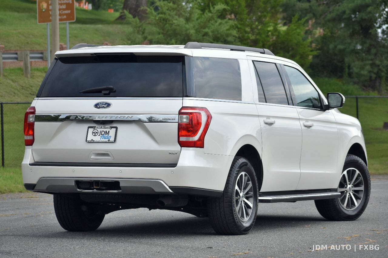 Used 2018 Ford Expedition Max XLT w/ Equipment Group 202A AWD/4WD image 5