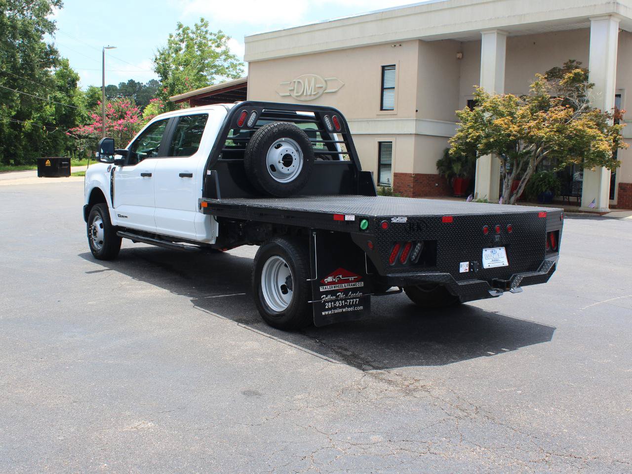 Used 2025 Ford F350 XL AWD/4WD image 12