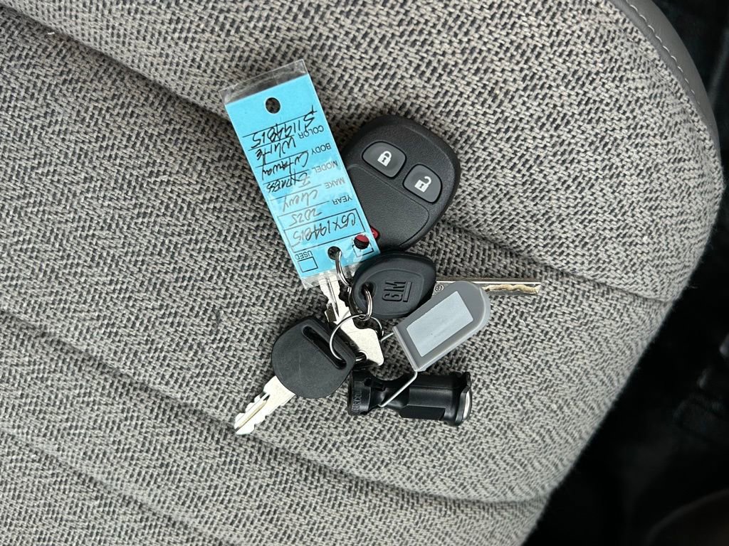 New 2025 Chevrolet Express 3500 w/ Power Convenience Package image 40