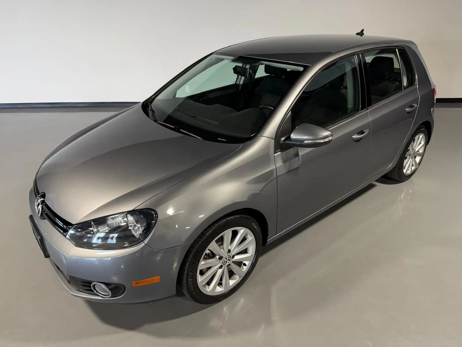 Used 2014 Volkswagen Golf TDI FWD image 37