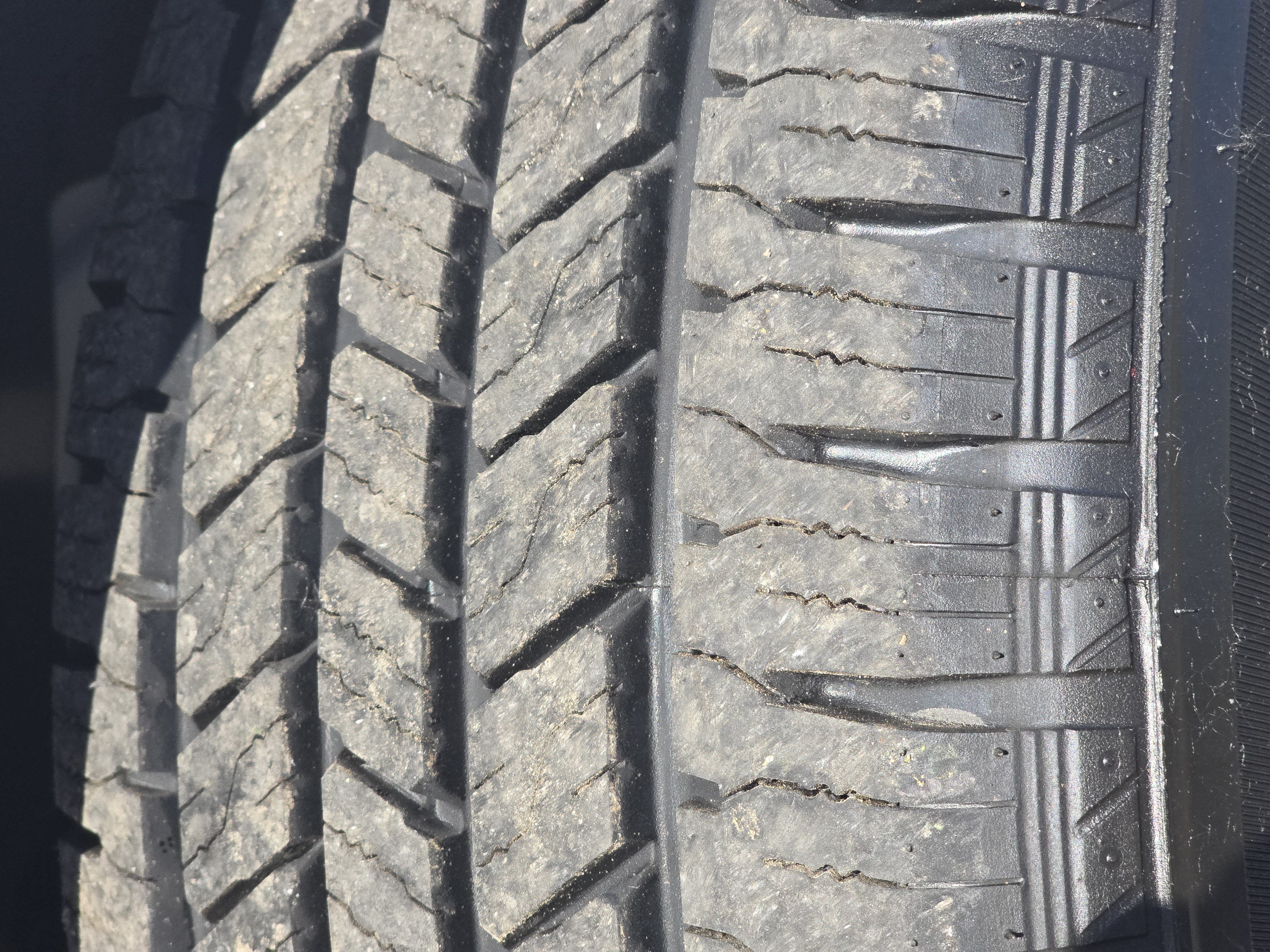 Used 2018 Ford Edge SEL w/ Equipment Group 201A FWD image 15