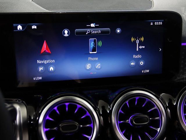 New 2025 Mercedes-Benz GLB 250 4MATIC image 19