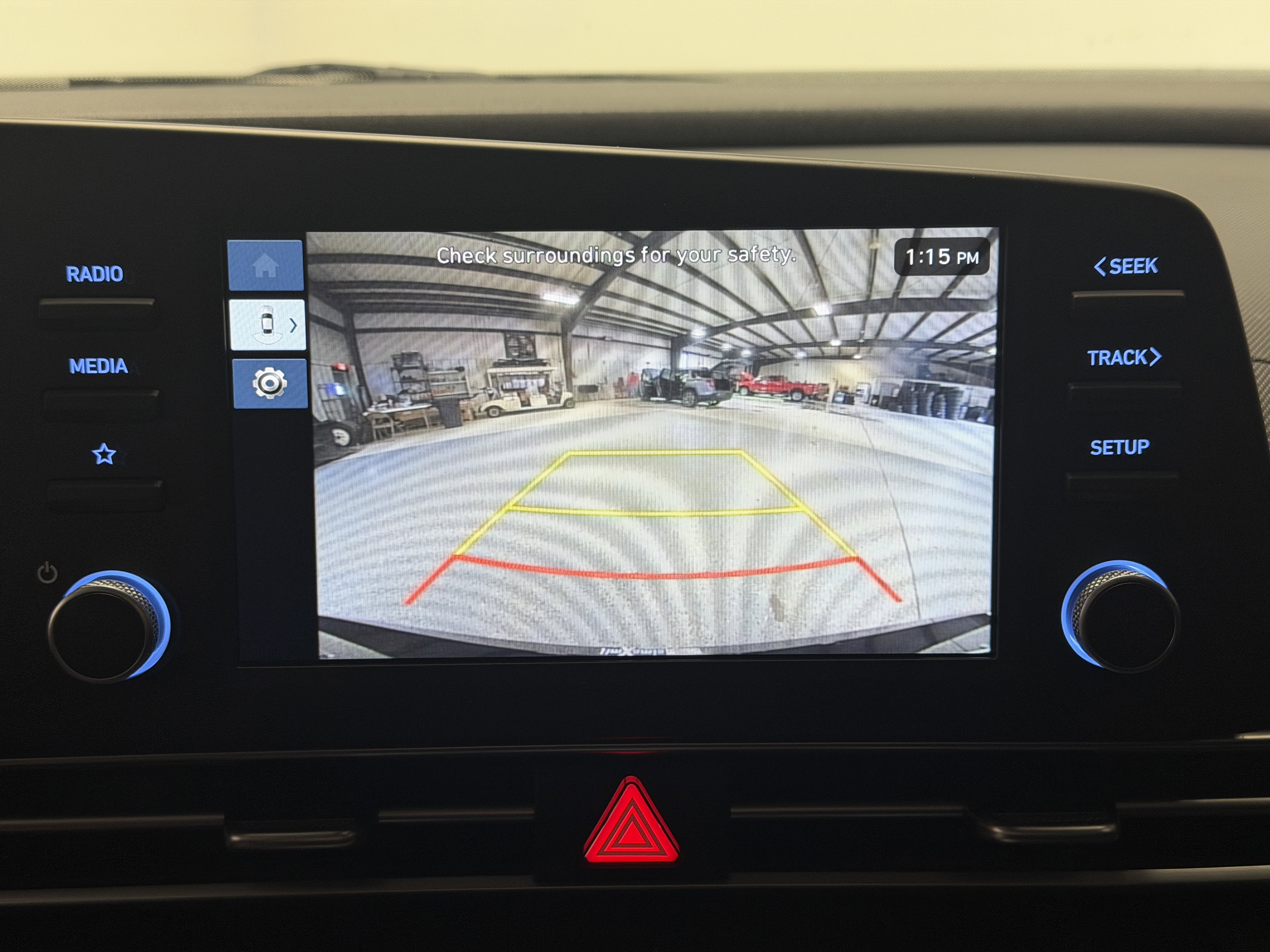 Used 2025 Hyundai Elantra SE FWD image 7