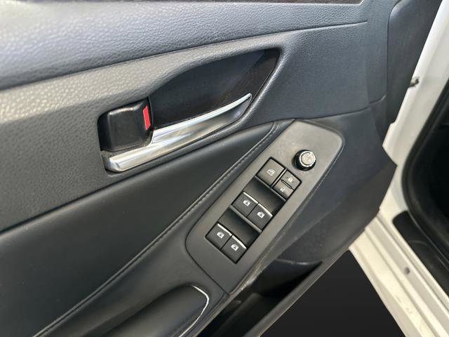 Used 2022 Toyota Avalon XLE image 23