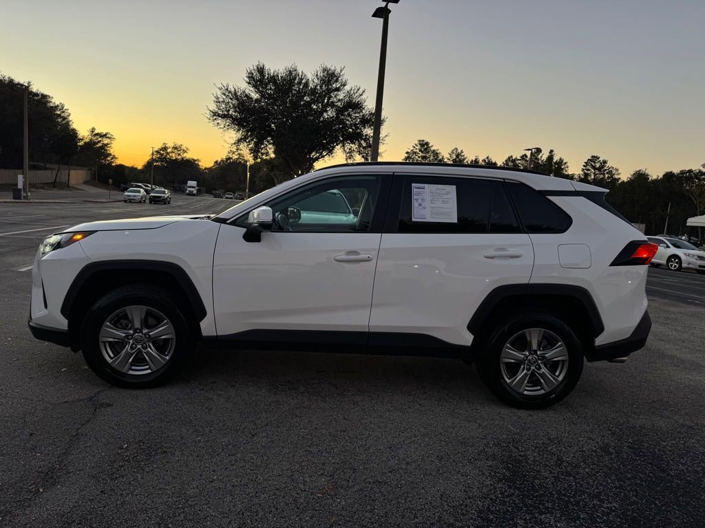 Used 2024 Toyota RAV4 XLE image 4