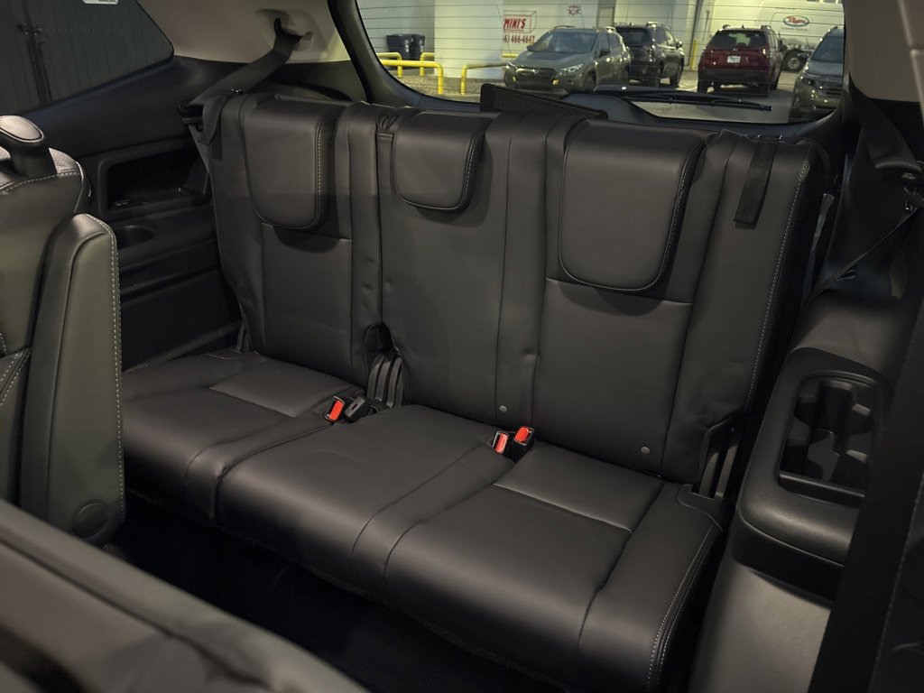 New 2026 Subaru Ascent Limited image 13