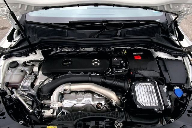 Used 2026 Mercedes-Benz GLA 250 4MATIC image 26