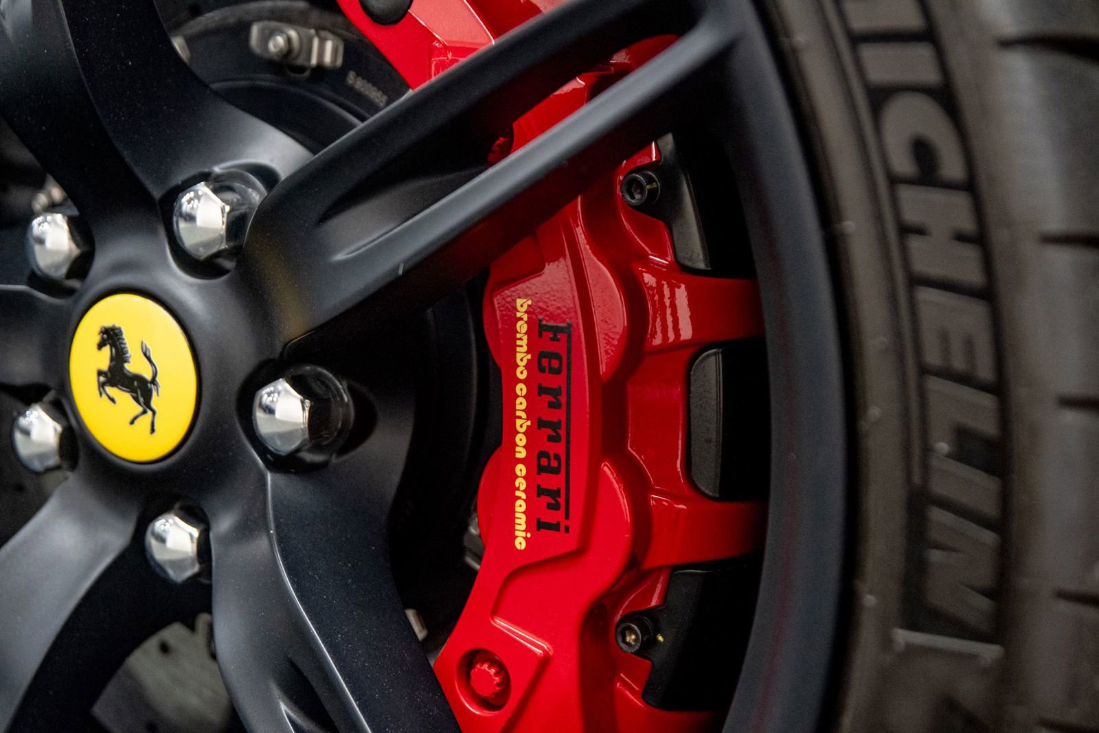 Used 2015 Ferrari 458 Speciale Coupe RWD image 38