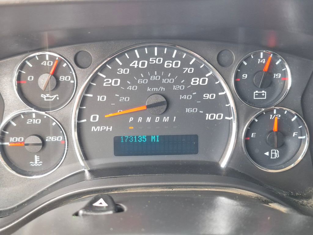 Used 2019 Chevrolet Express 2500 Extended RWD image 12