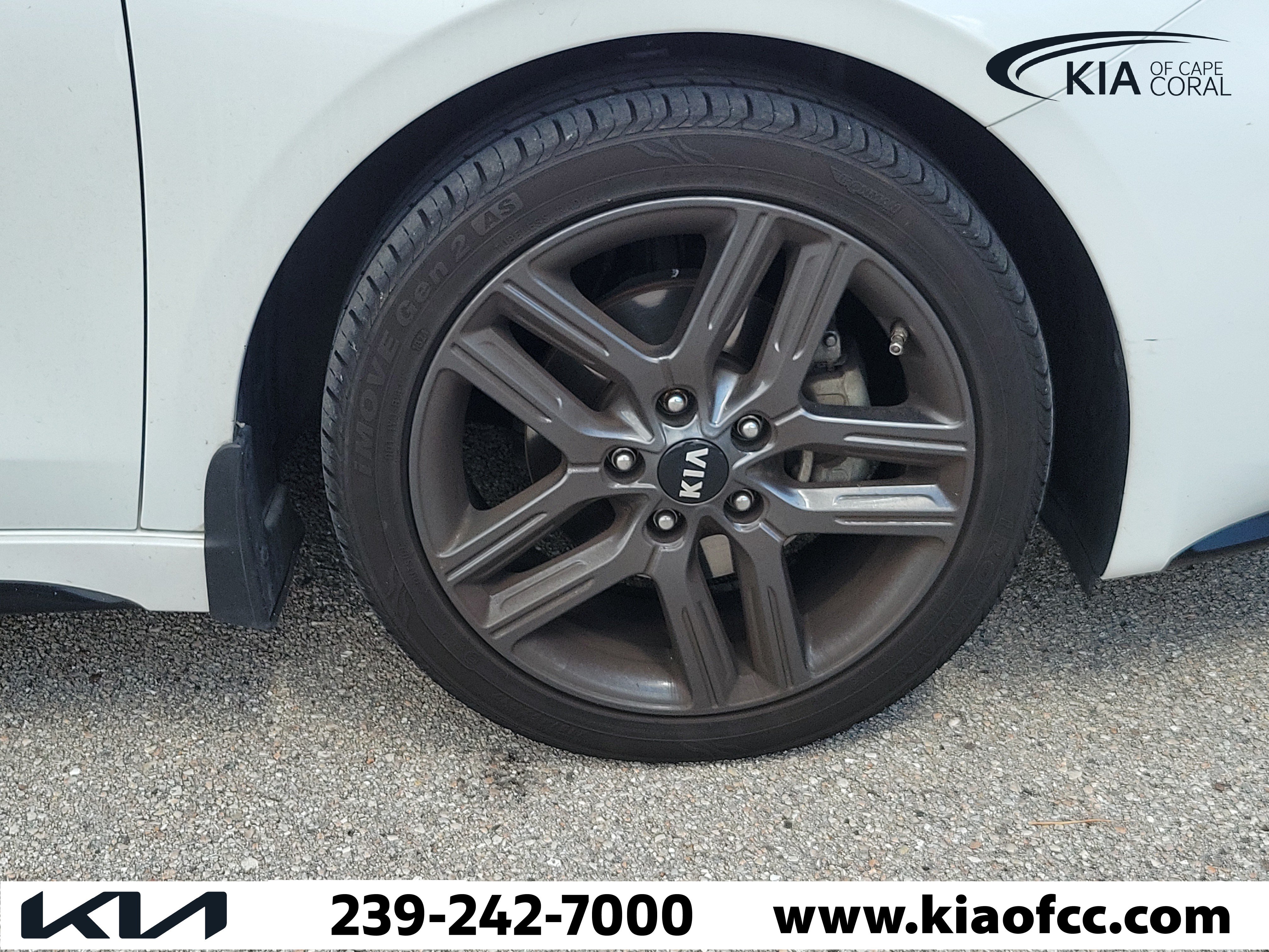 Used 2021 Kia Forte GT-Line w/ GT-Line Premium Package FWD image 8