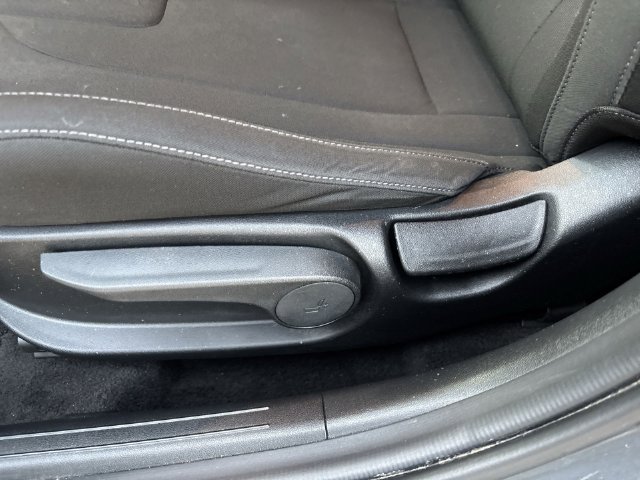 Used 2024 Hyundai Elantra SEL FWD image 20