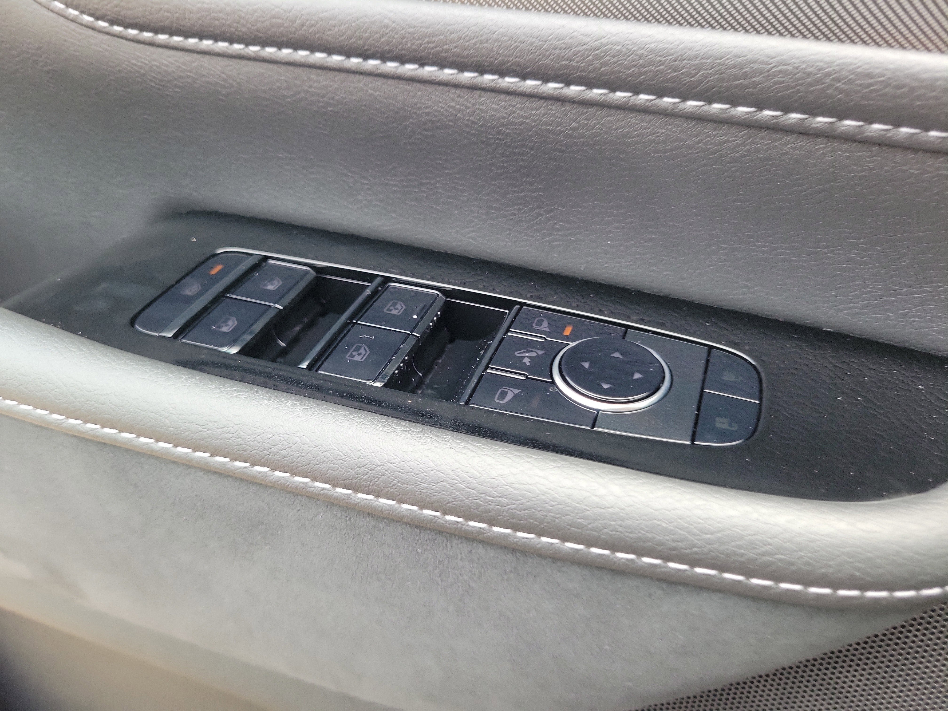 New 2026 INFINITI QX80 Luxe w/ Cargo Package RWD image 15