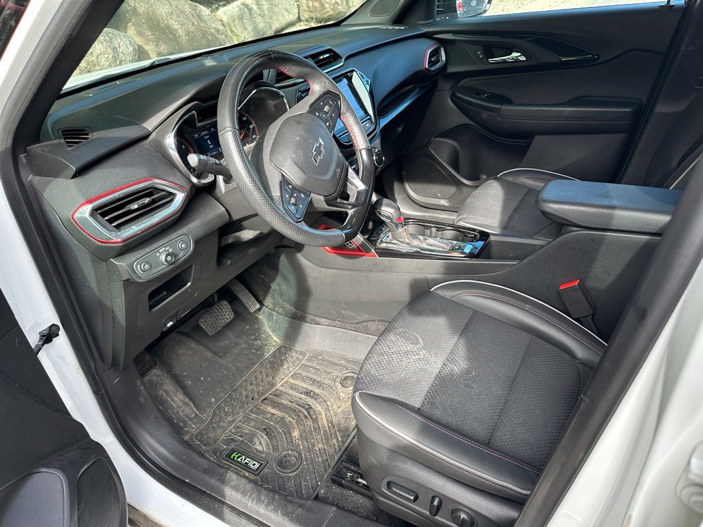 Used 2023 Chevrolet TrailBlazer RS w/ Convenience Package AWD/4WD image 10