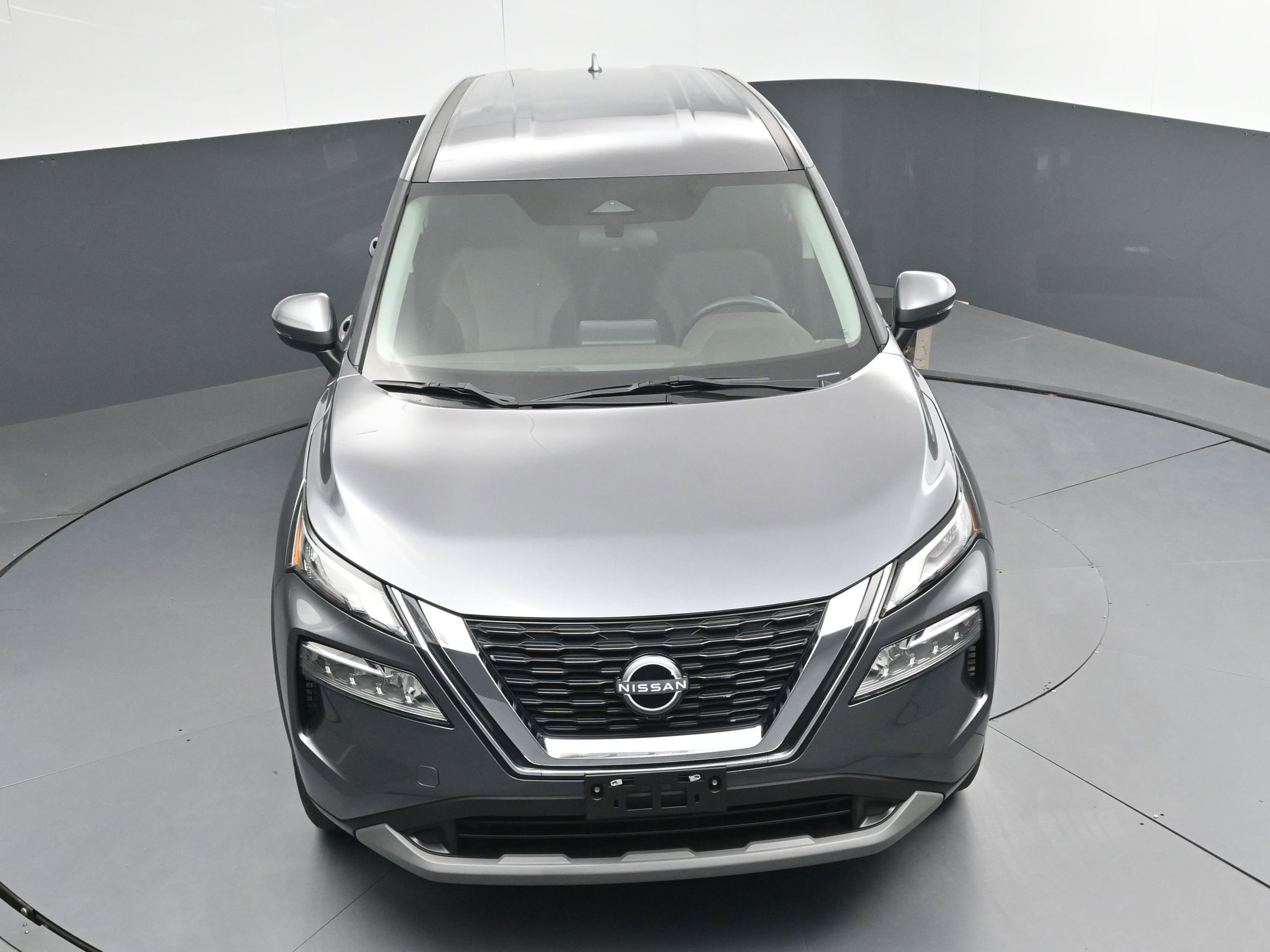 Certified 2023 Nissan Rogue SV image 32