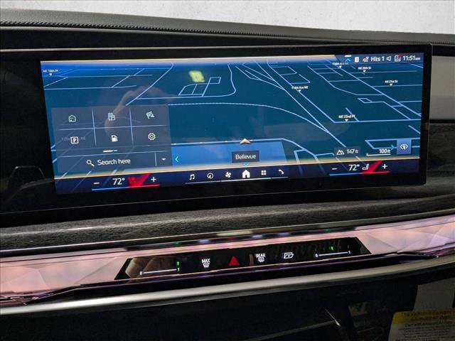 New 2026 BMW 750e xDrive image 13