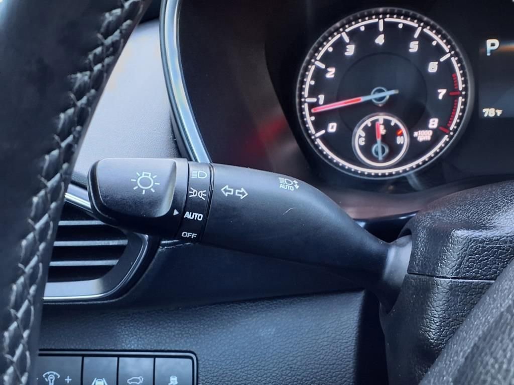 Used 2023 Hyundai Santa Fe SEL image 28