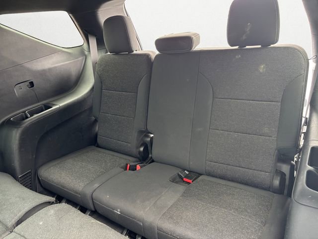 Used 2024 Chevrolet Traverse LS image 24