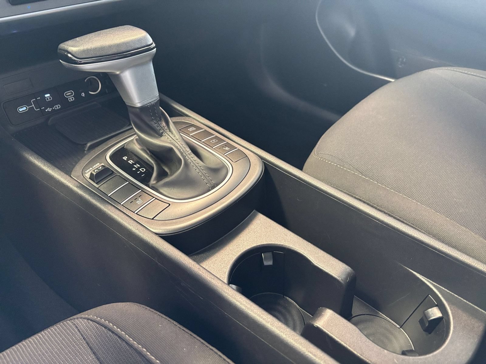 Used 2026 Hyundai Kona SEL Sport FWD image 40