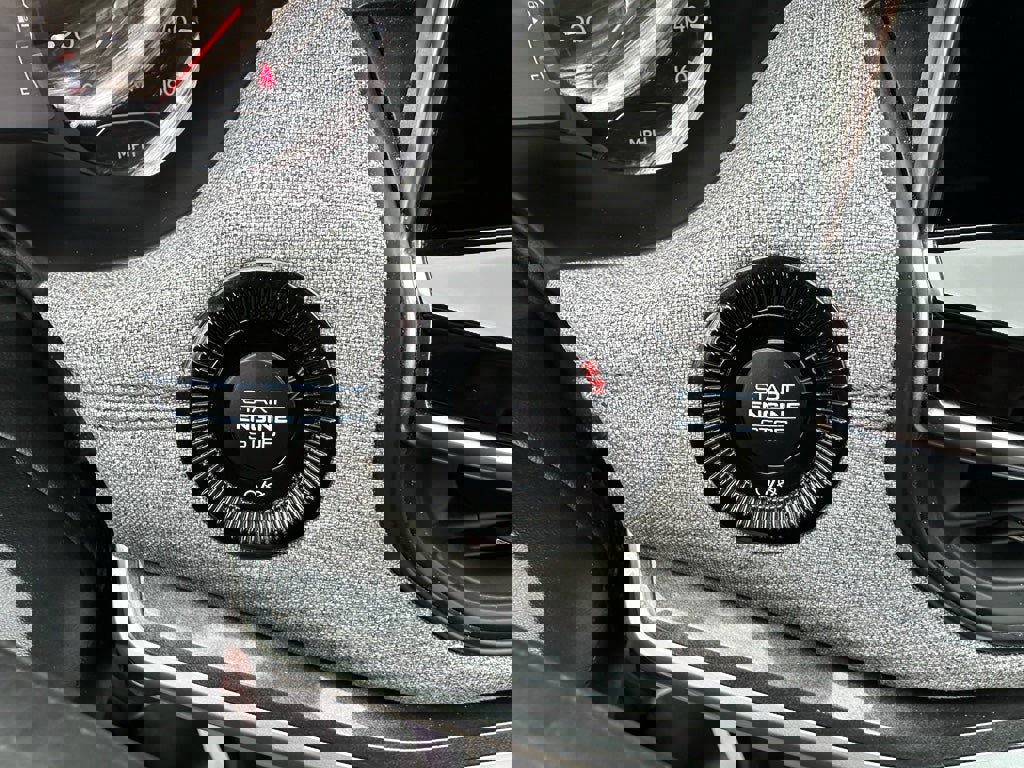 Used 2024 Jeep Compass Latitude image 19