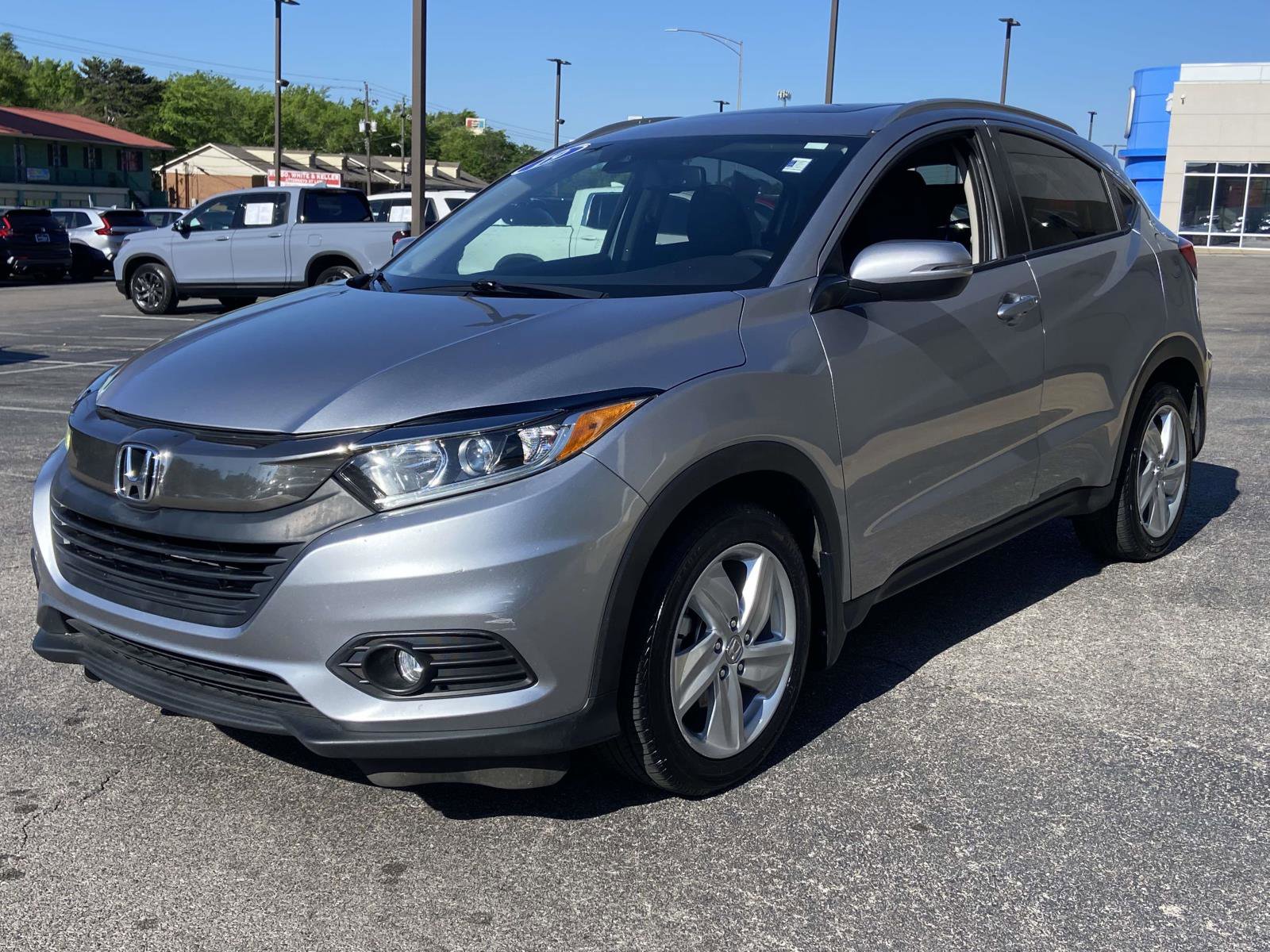 Used 2019 Honda HR-V EX-L image 4