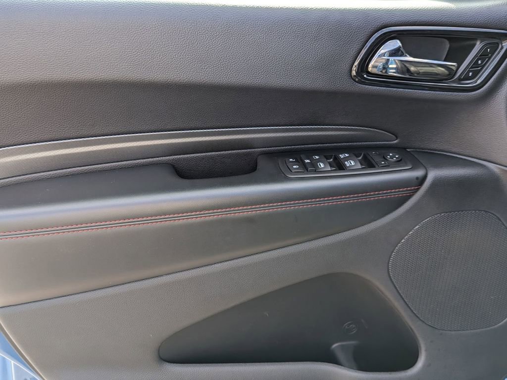 Used 2025 Dodge Durango GT image 11