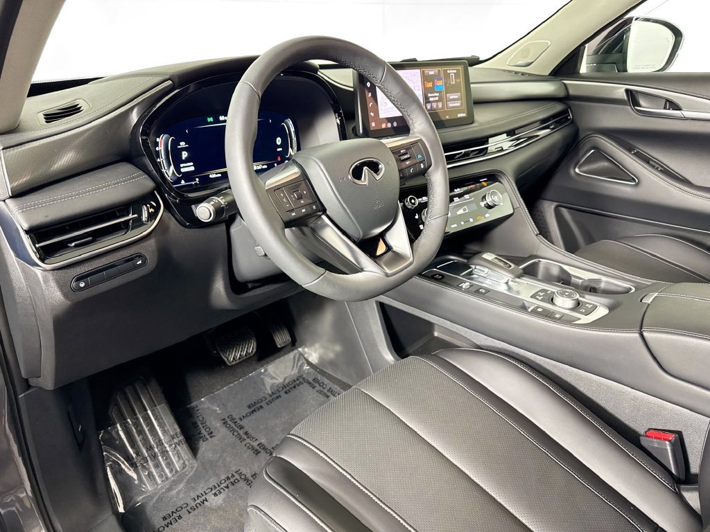 Used 2026 INFINITI QX60 Luxe w/ Cargo Package FWD image 9
