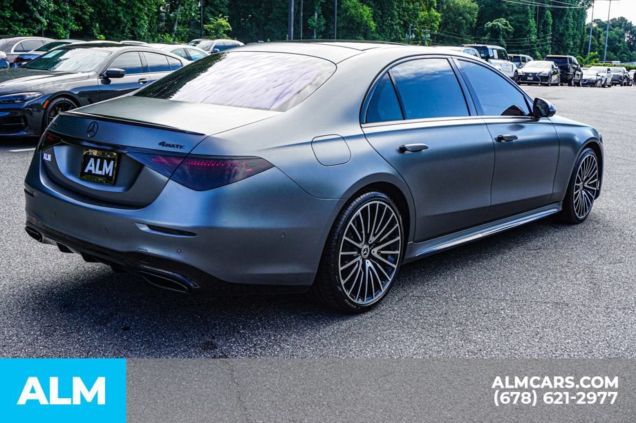 Used 2022 Mercedes-Benz S 580 4MATIC Sedan w/ AMG Line Package image 5