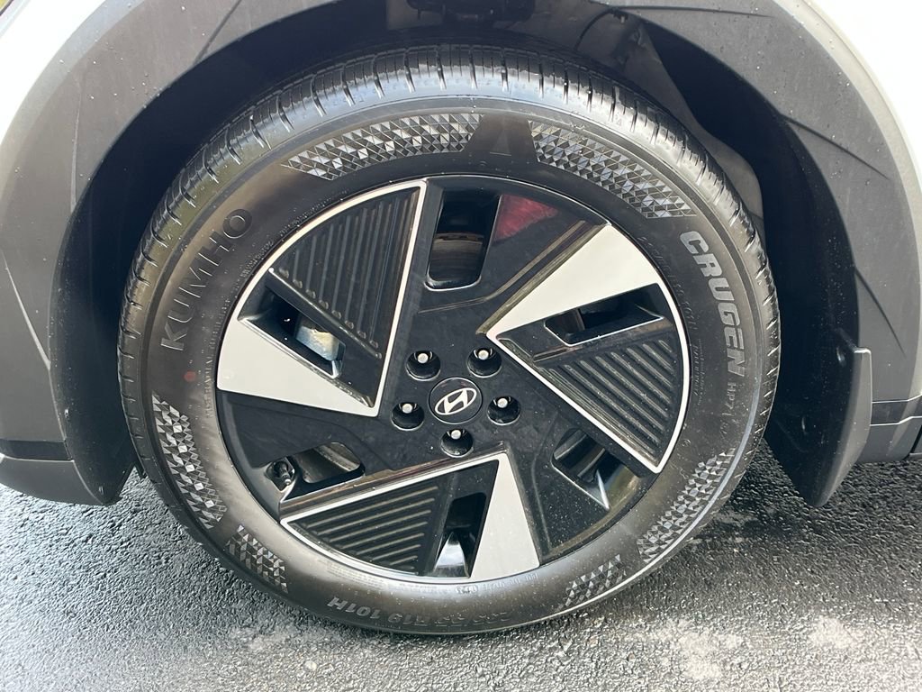 Used 2025 Hyundai Ioniq 5 SEL image 24