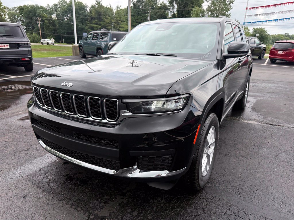 New 2026 Jeep Grand Cherokee L 4WD image 8