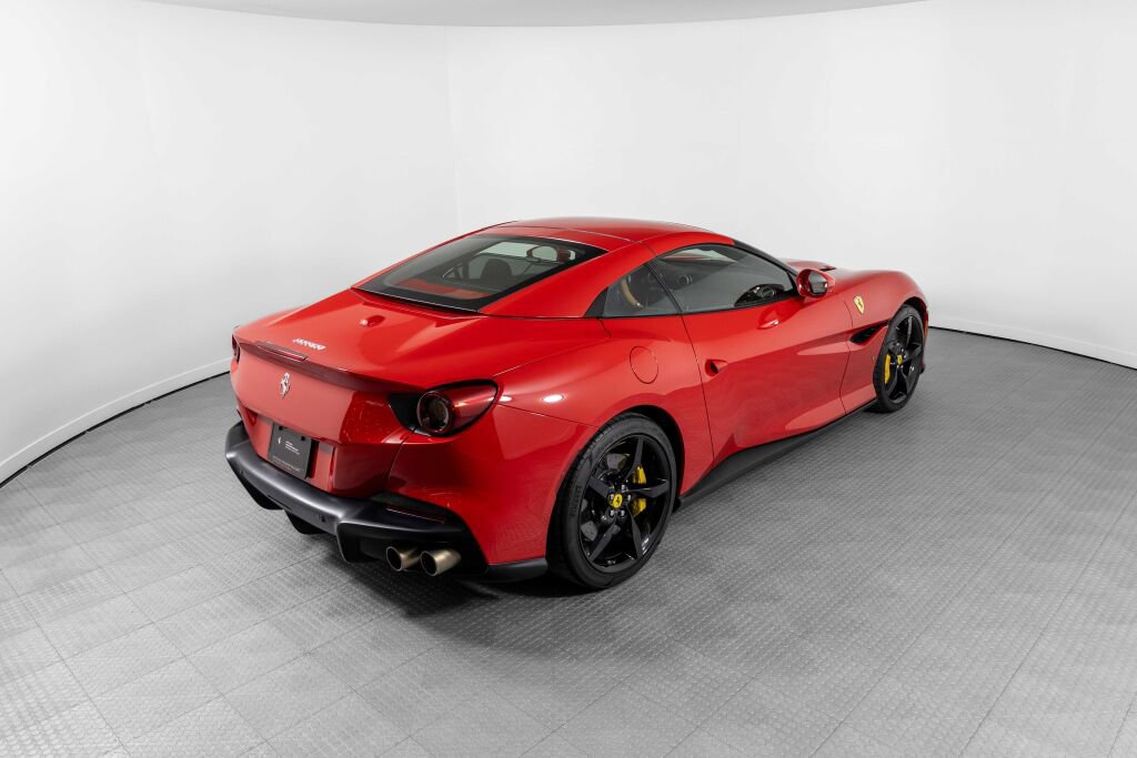 Certified 2022 Ferrari Portofino M image 59