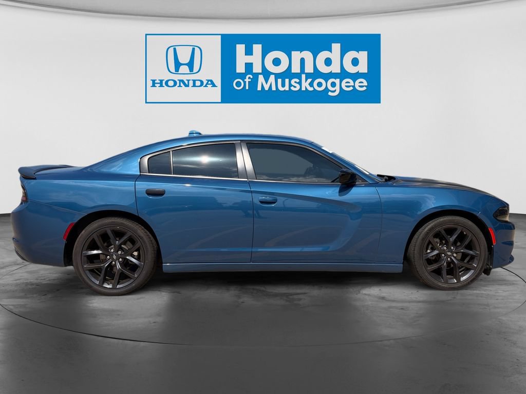 Used 2023 Dodge Charger SXT w/ Plus Group RWD image 4