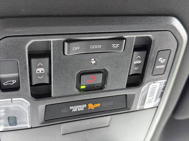 Certified 2026 Toyota Sequoia Platinum w/ TRD Off-Road Package image 32