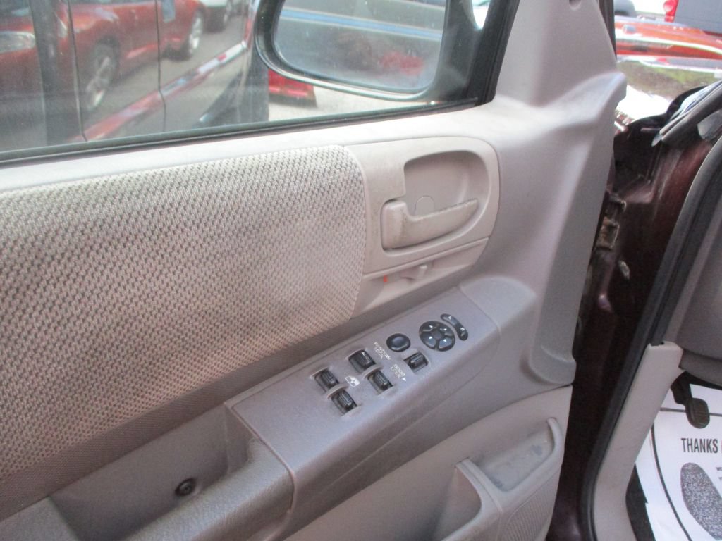 Used 2003 Dodge Durango SLT AWD/4WD image 8