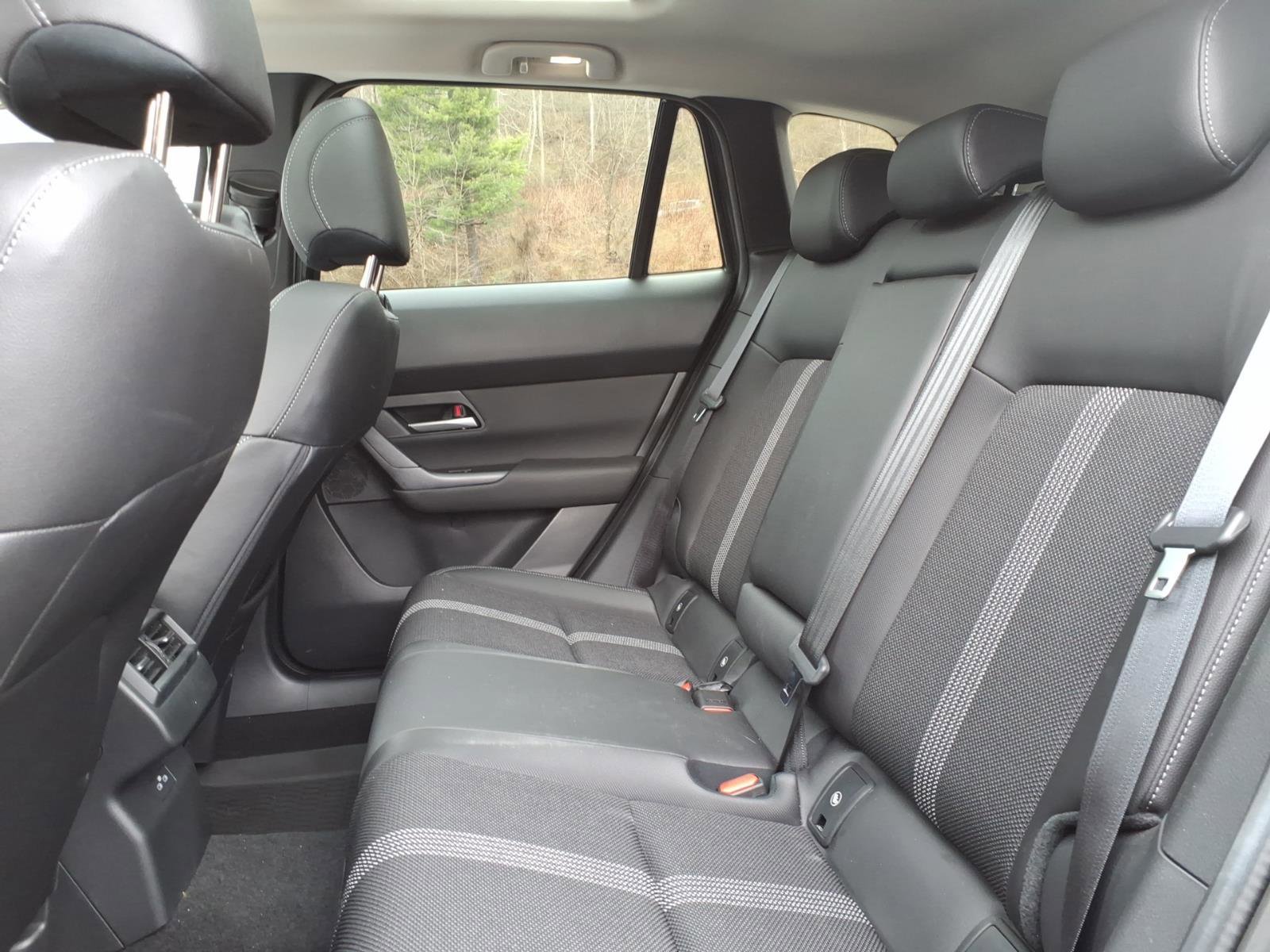 Used 2025 MAZDA CX-50 AWD 2.5 S w/ Cargo Package image 6