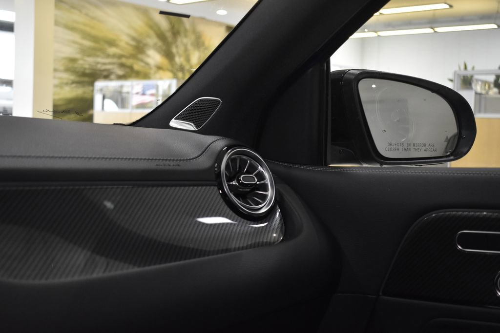 Certified 2024 Mercedes-Benz GLA 35 AMG 4MATIC image 31