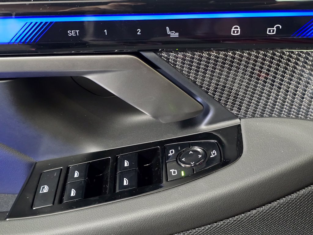 New 2027 BMW M5 Touring AWD/4WD image 16