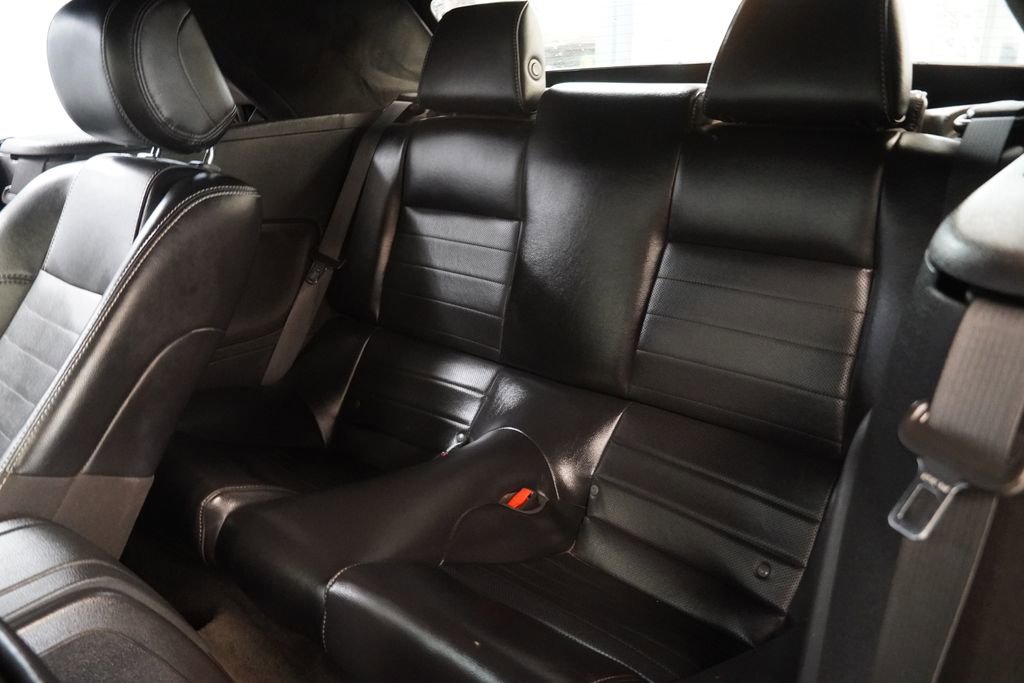 Used 2013 Ford Mustang GT Premium w/ Comfort Pkg RWD image 23