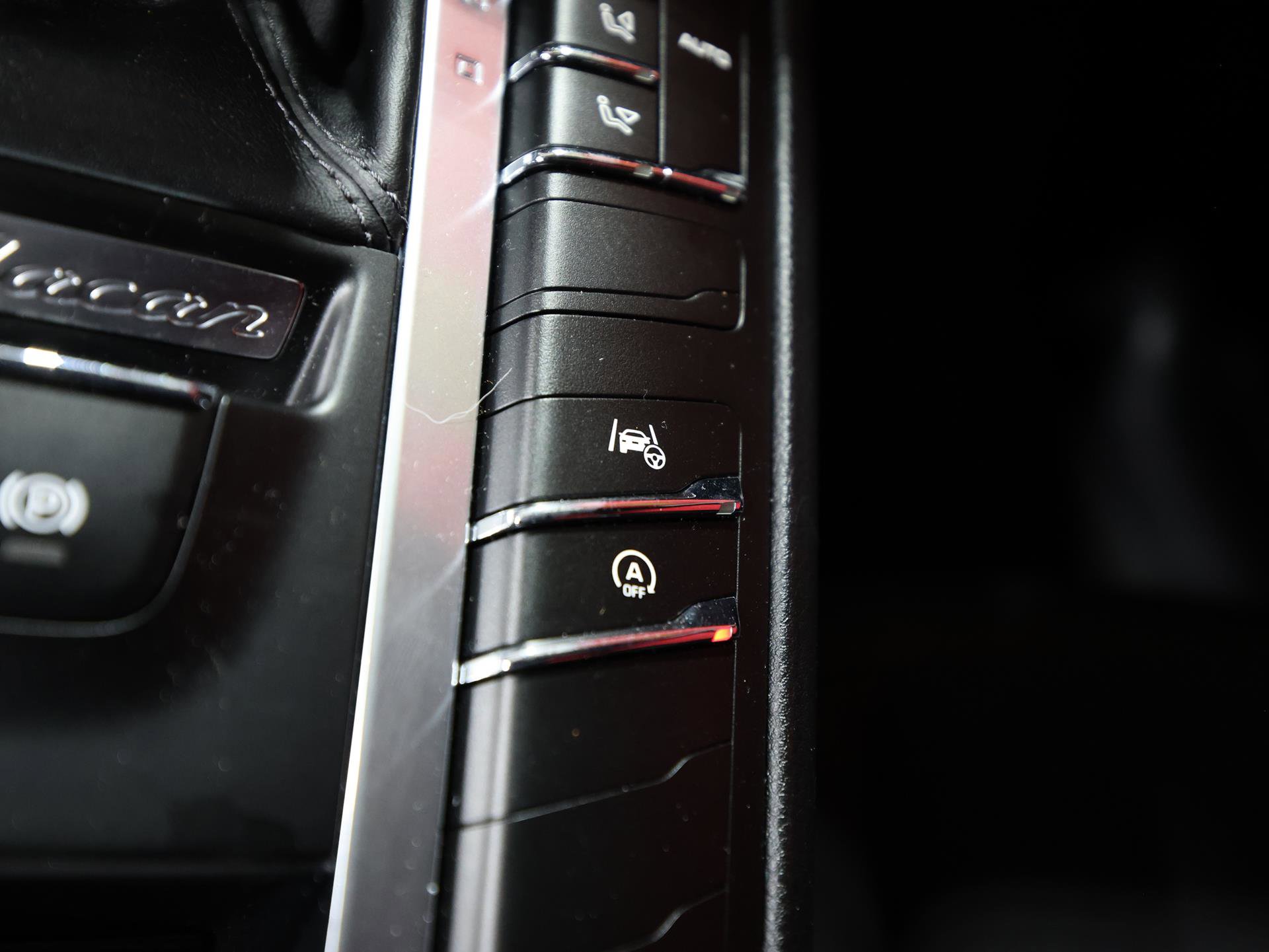 Used 2019 Porsche Macan image 22