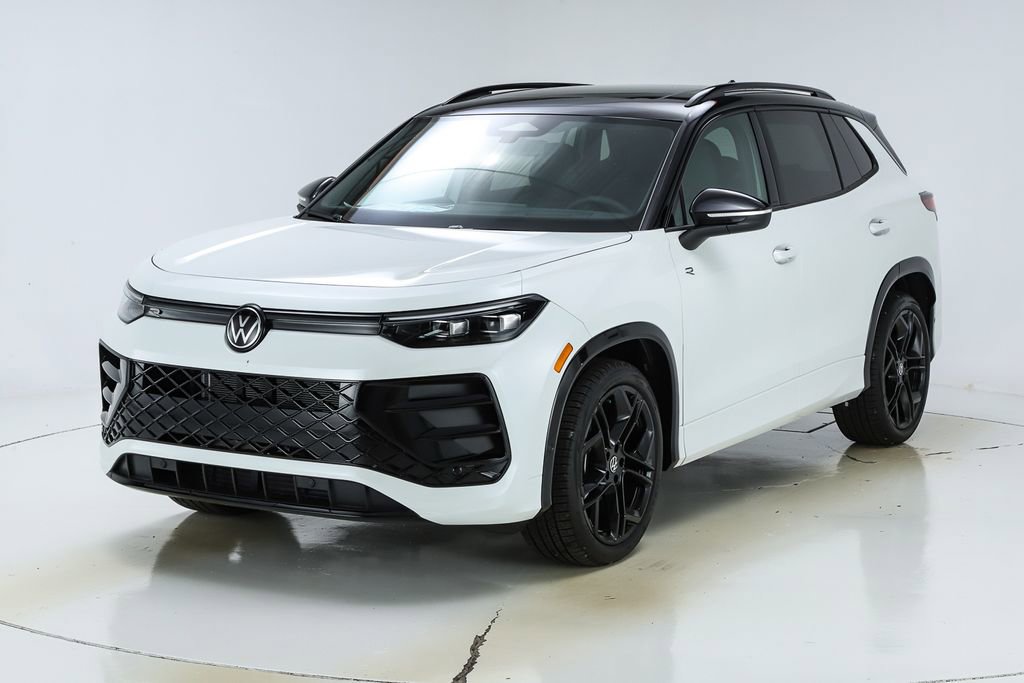 New 2026 Volkswagen Tiguan SE R-Line image 1