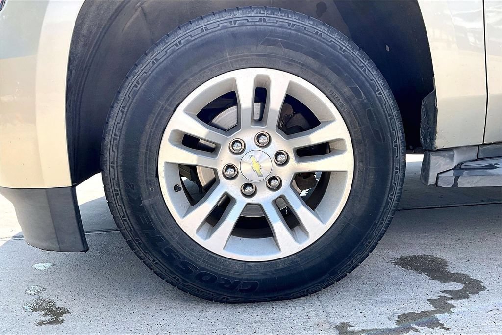 Used 2015 Chevrolet Tahoe LT RWD image 11