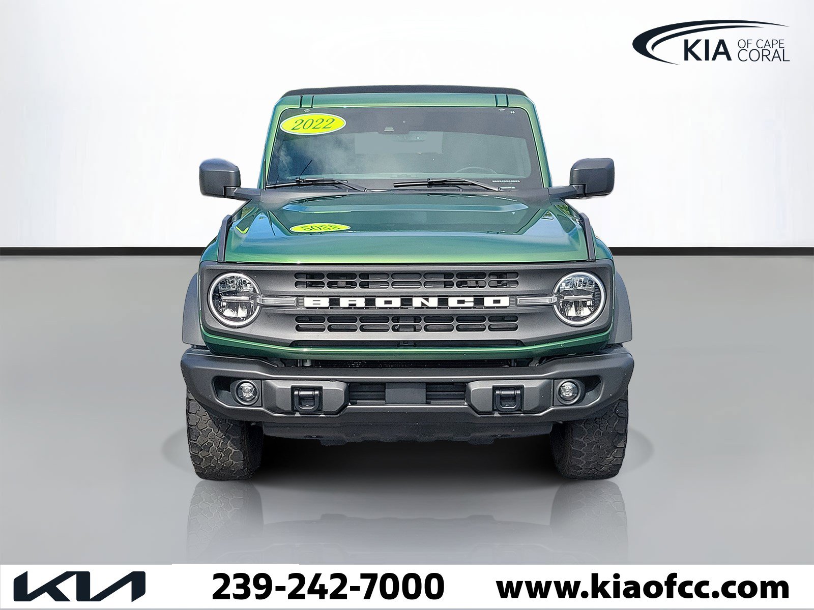 Used 2022 Ford Bronco Black Diamond AWD/4WD image 2
