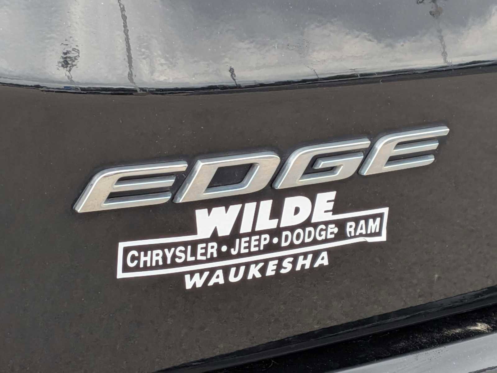 Used 2019 Ford Edge SEL w/ Equipment Group 201A AWD/4WD image 11